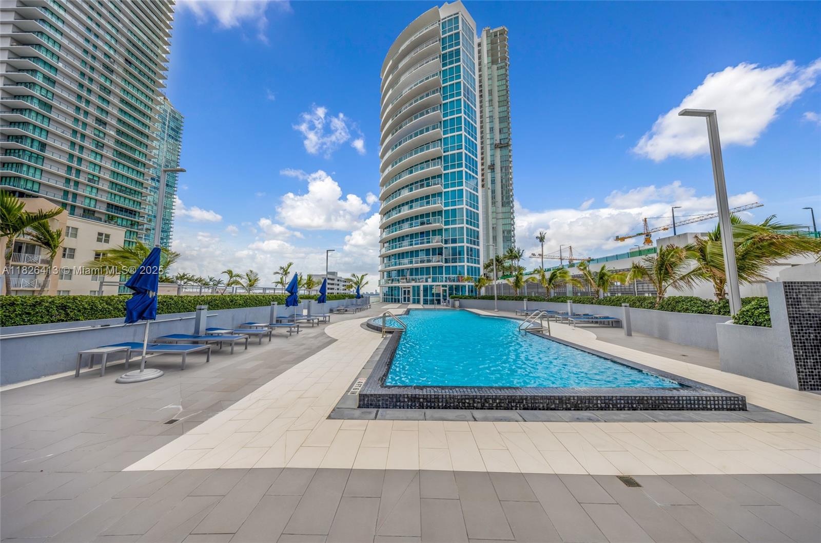 image Platinum Condo29