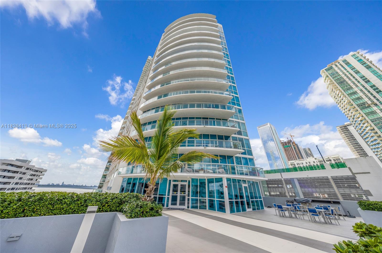 image Platinum Condo32