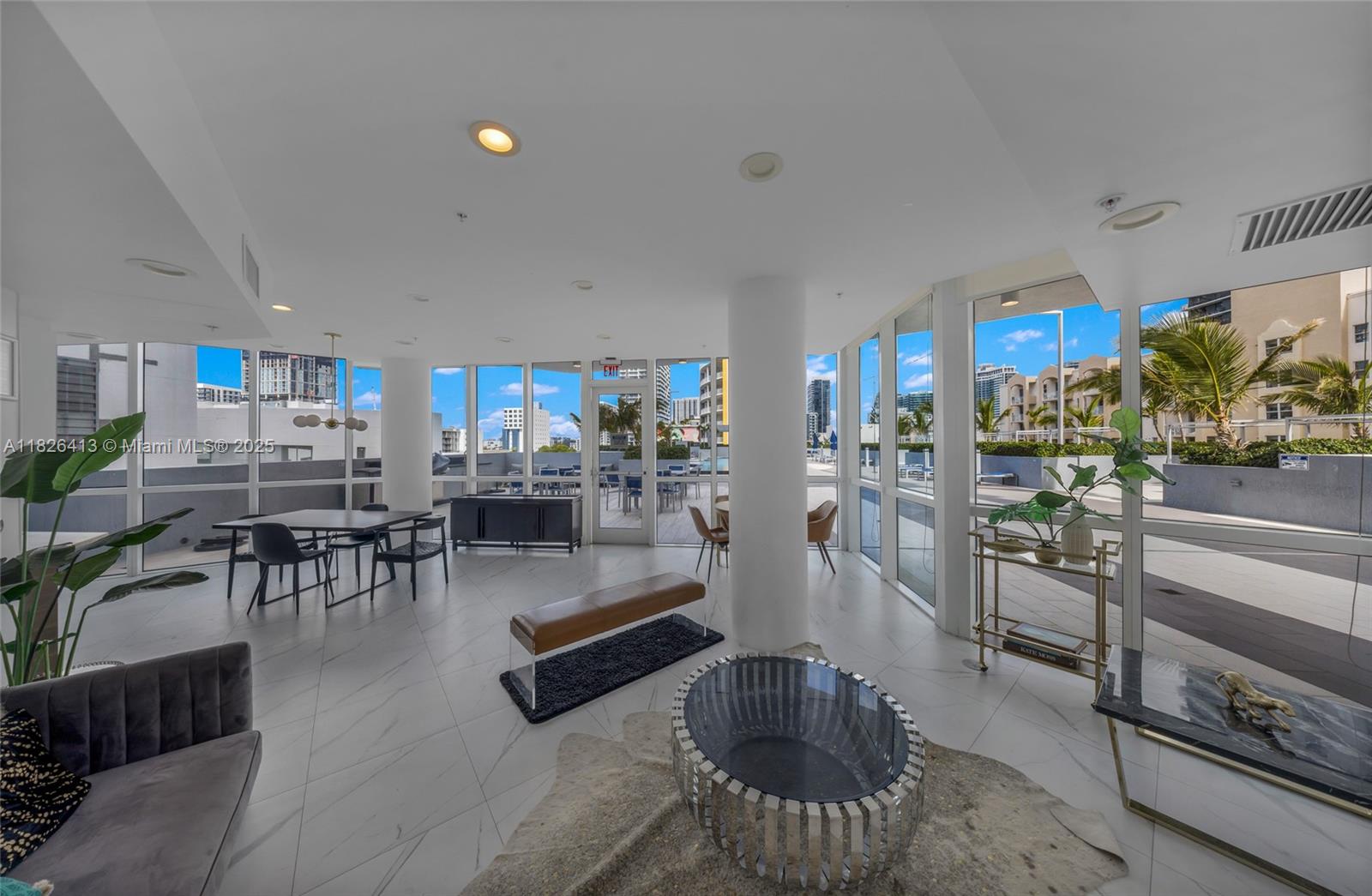 image Platinum Condo35