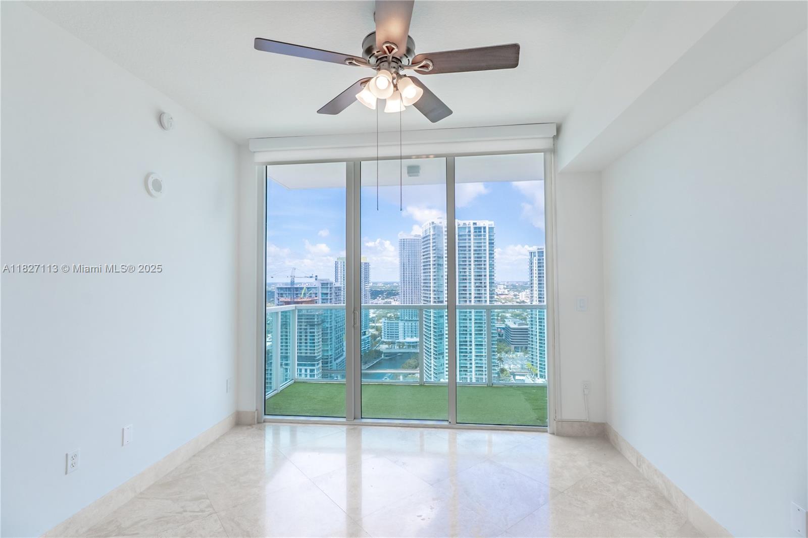 image Brickell On The River9