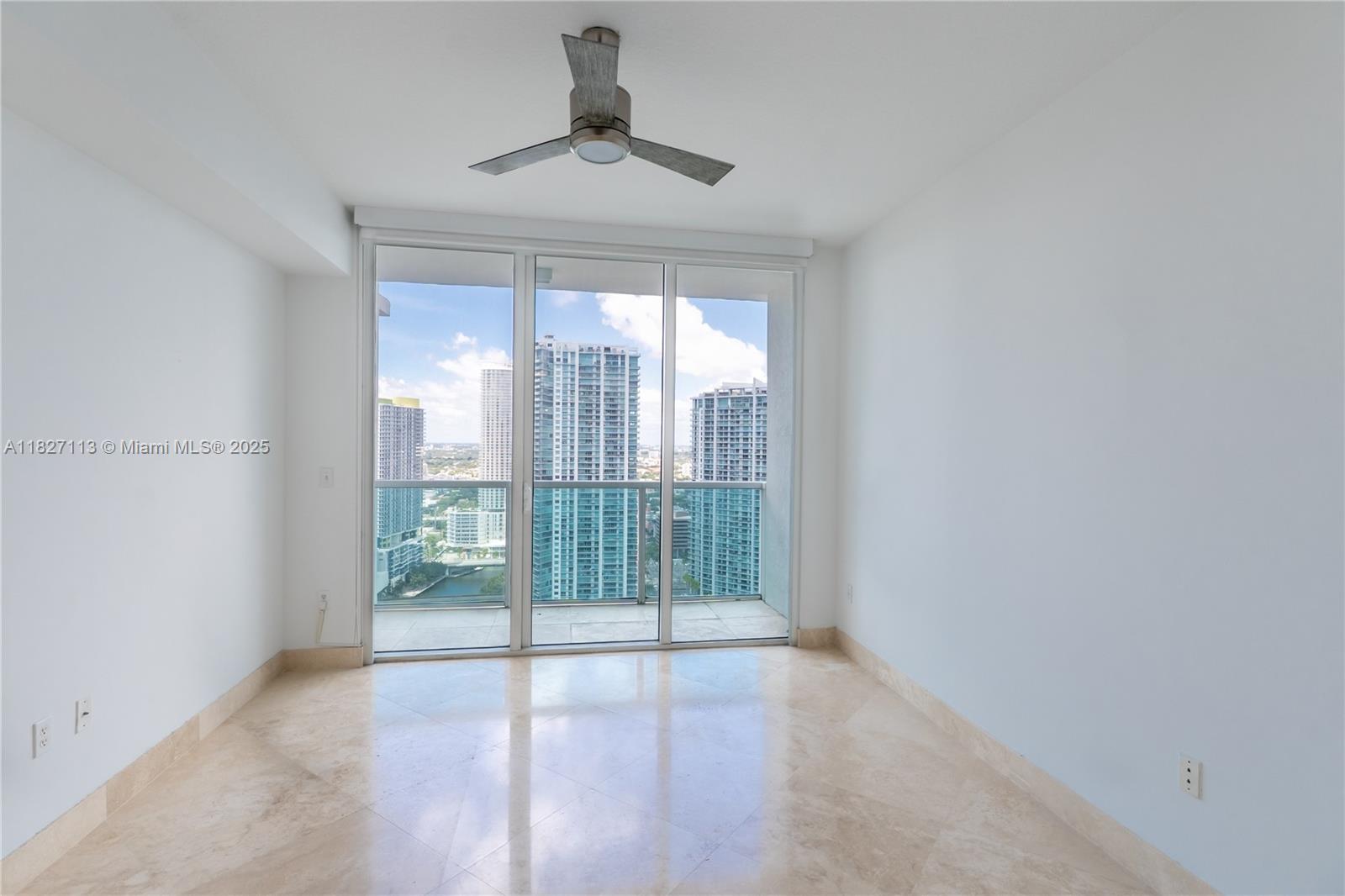image Brickell On The River13