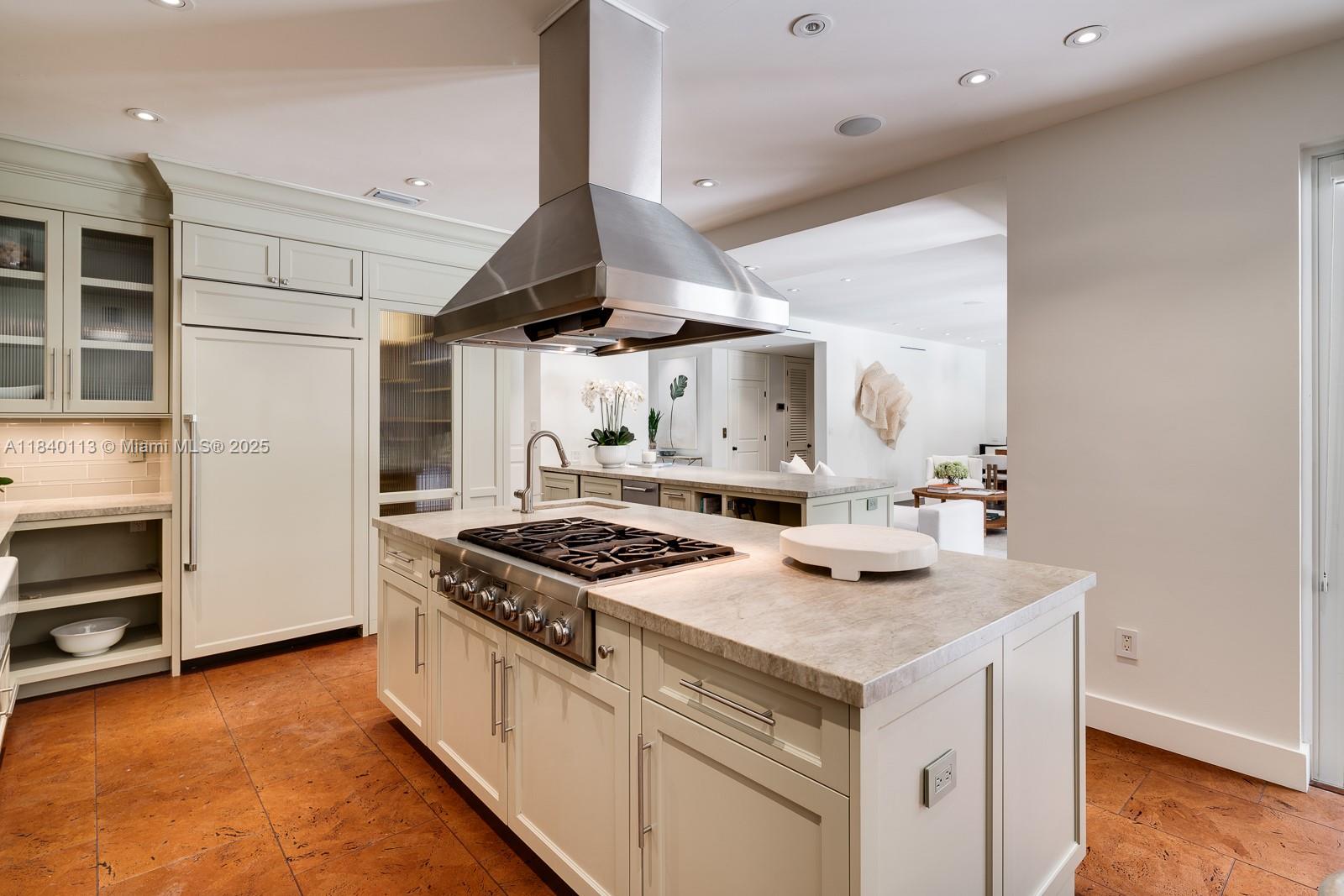 5776 SW 77th Ter South Miami, FL 33143