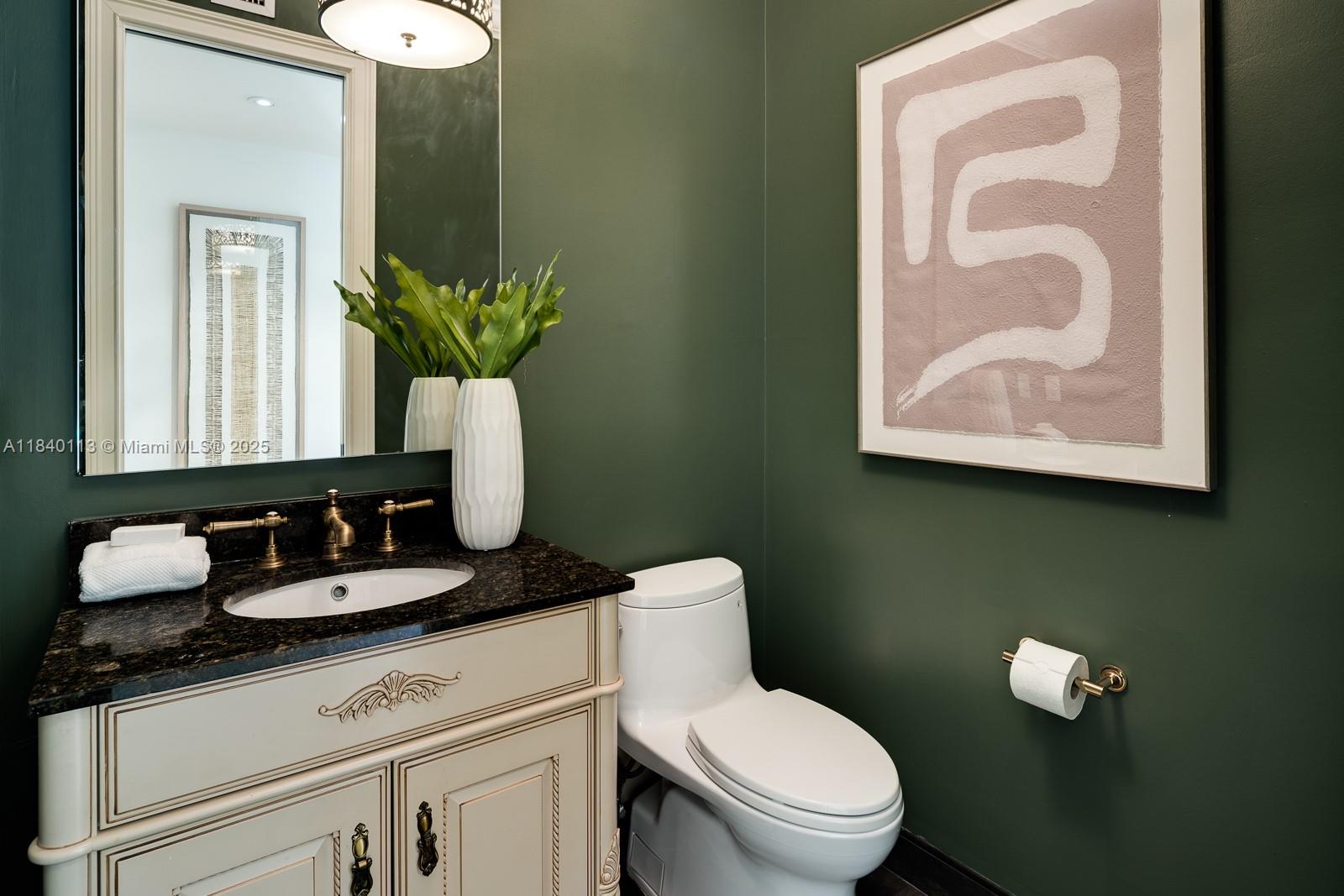 5776 SW 77th Ter South Miami, FL 33143