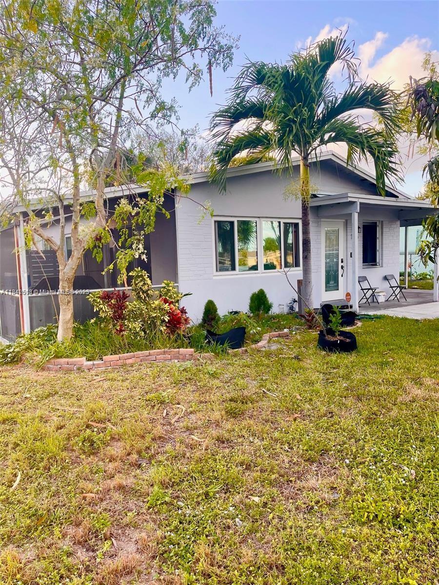 1015 NW 24th Ave