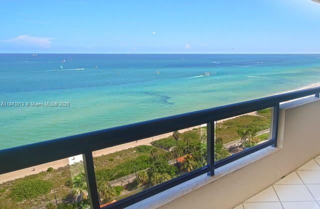 2555 Collins Ave #1707
