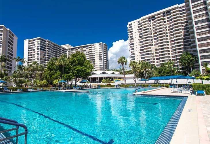600 Three Iss Blvd #507