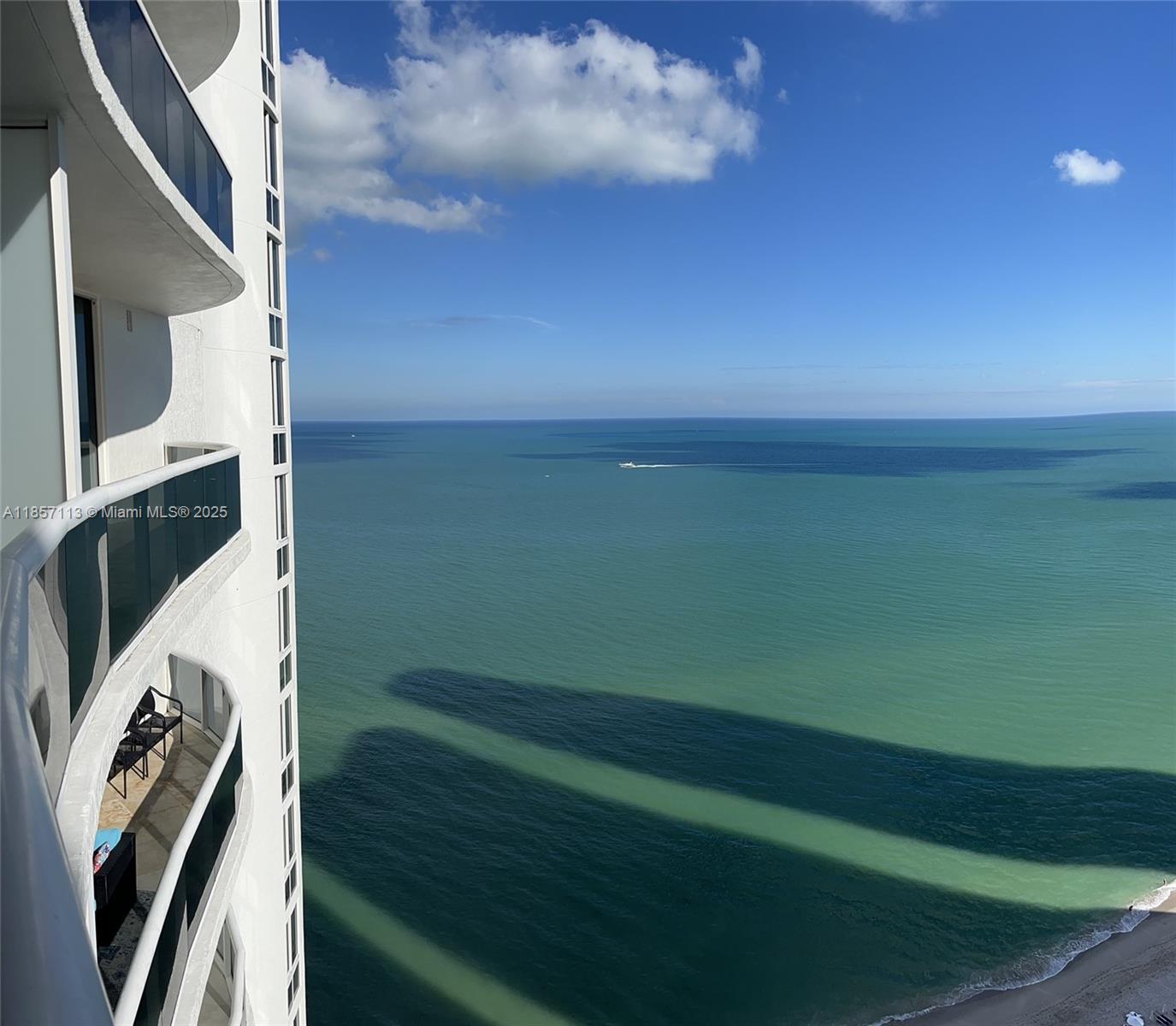 16001 Collins Ave #1402