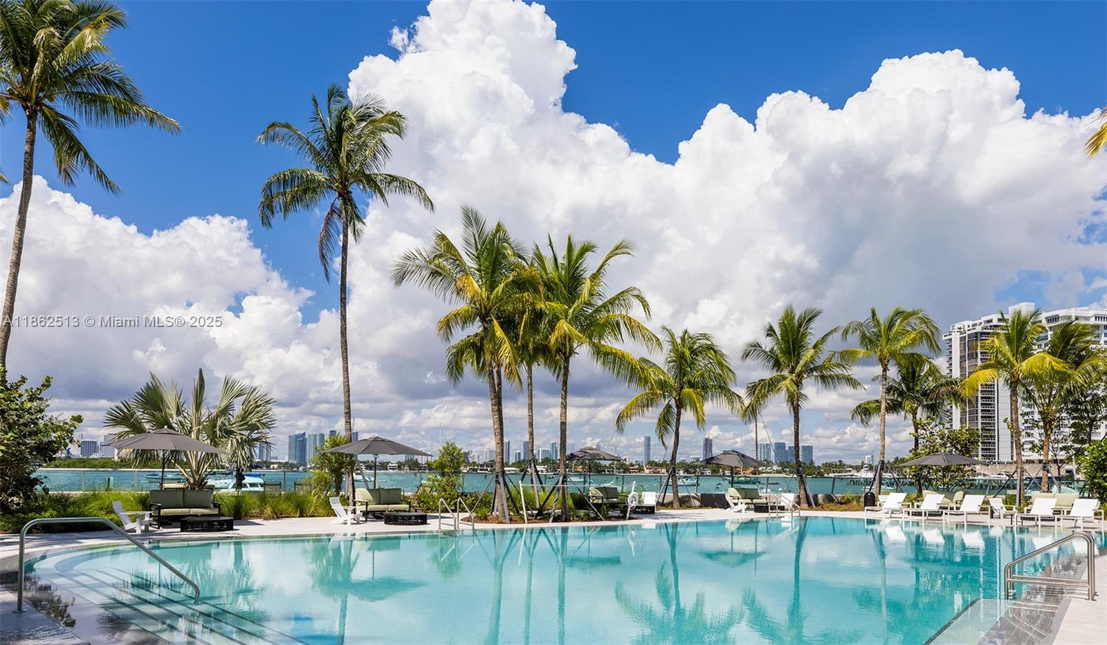 image Flamingo South Beach33