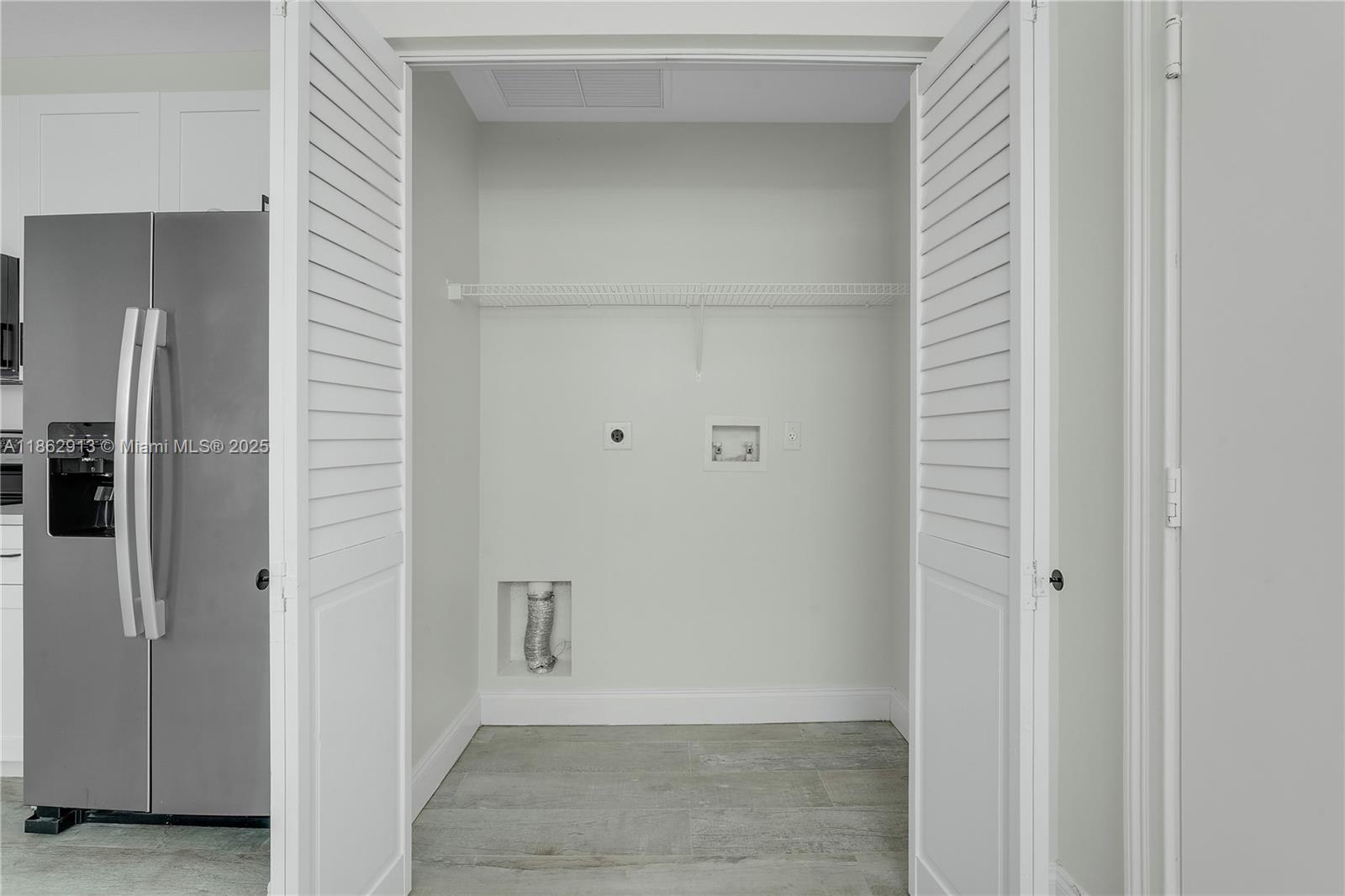 108 Lighthouse Cir #E Tequesta, FL 33469