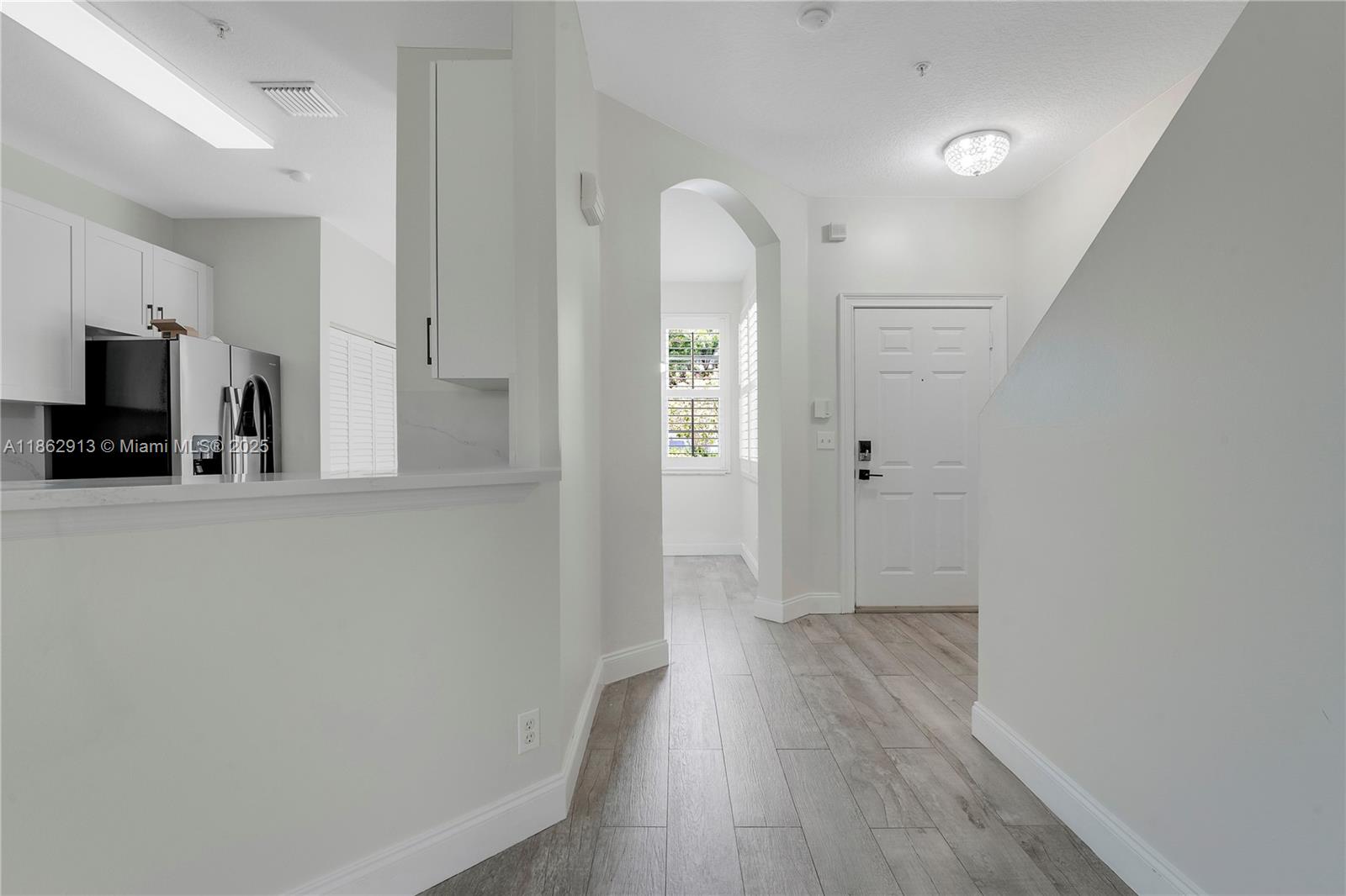 108 Lighthouse Cir #E Tequesta, FL 33469