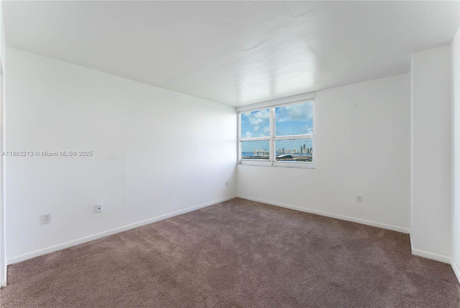 image The Floridian Condo9