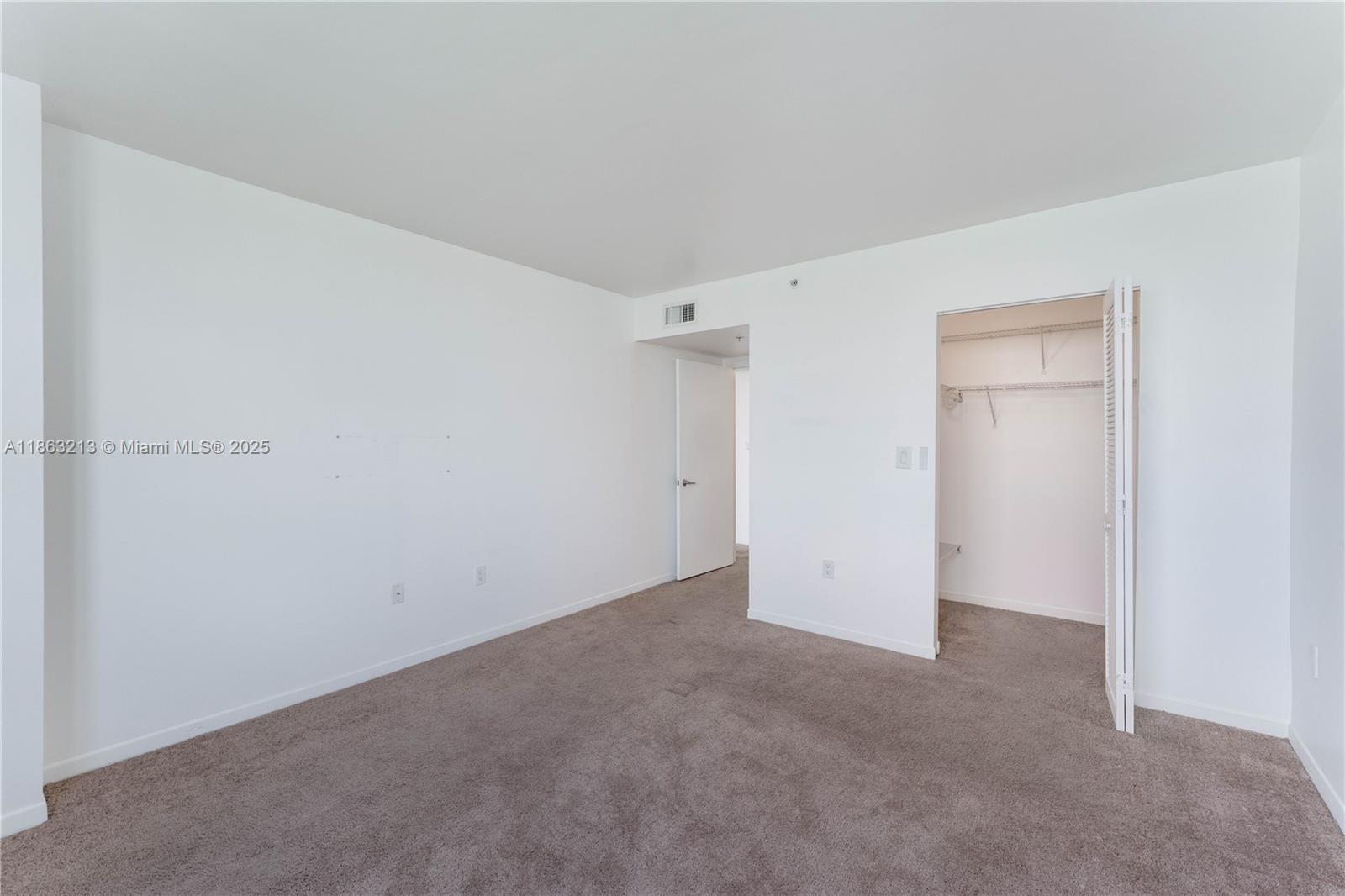 image The Floridian Condo11