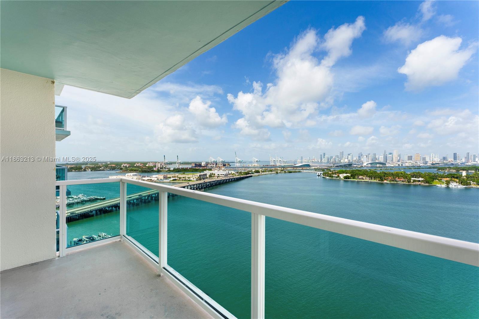 image The Floridian Condo15
