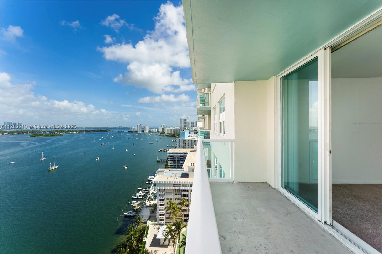 image The Floridian Condo19