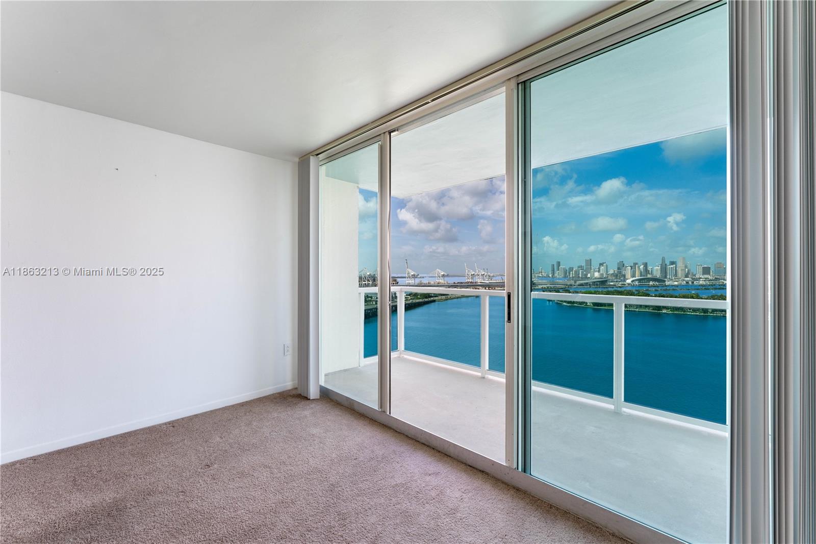image The Floridian Condo4