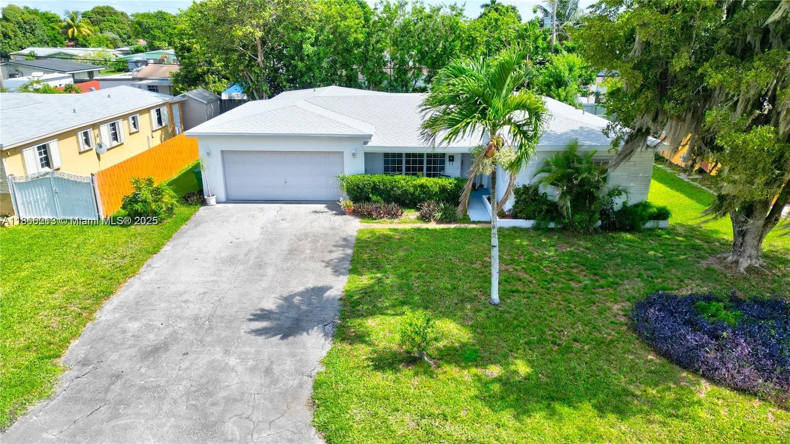 7211 Plantation Blvd
