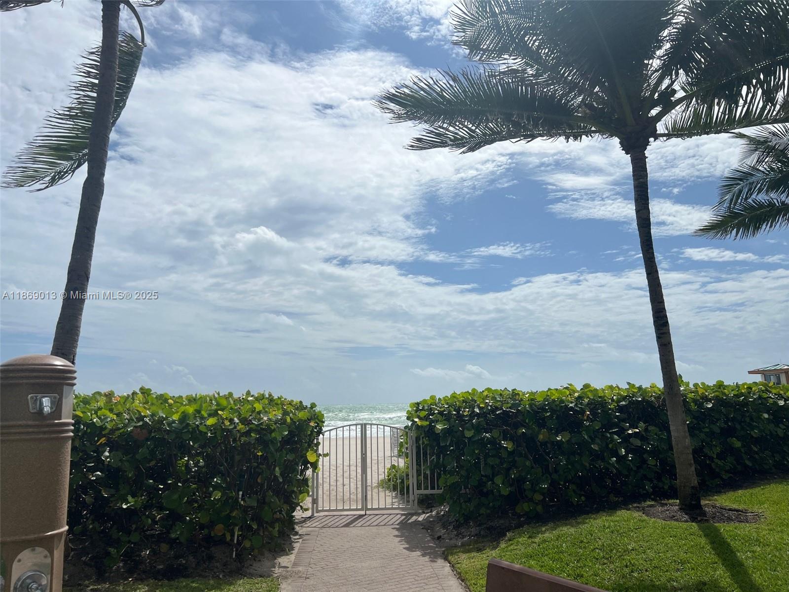 16500 Collins Ave #655