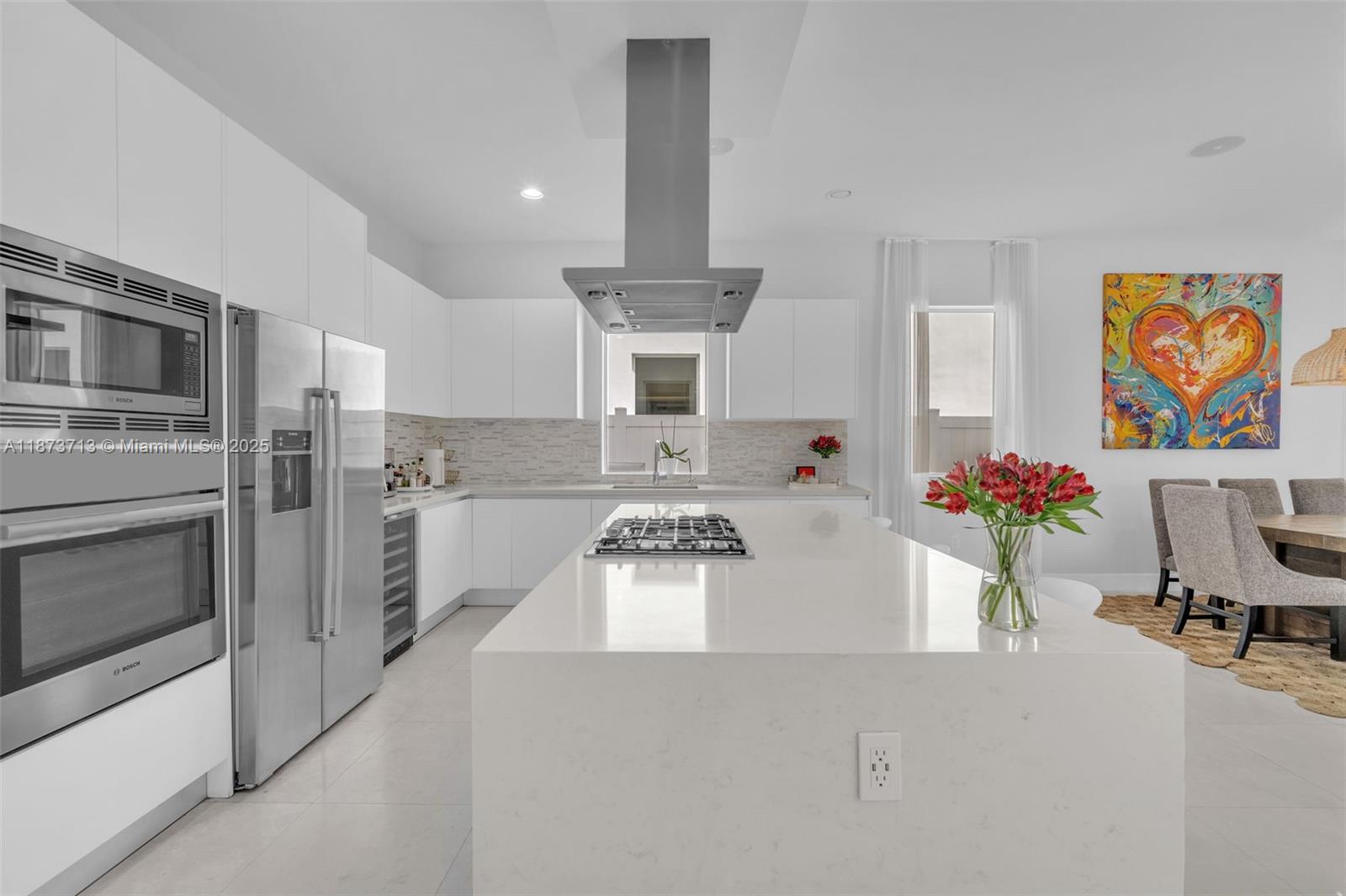 7457 NW 101st Ave Doral, FL 33178