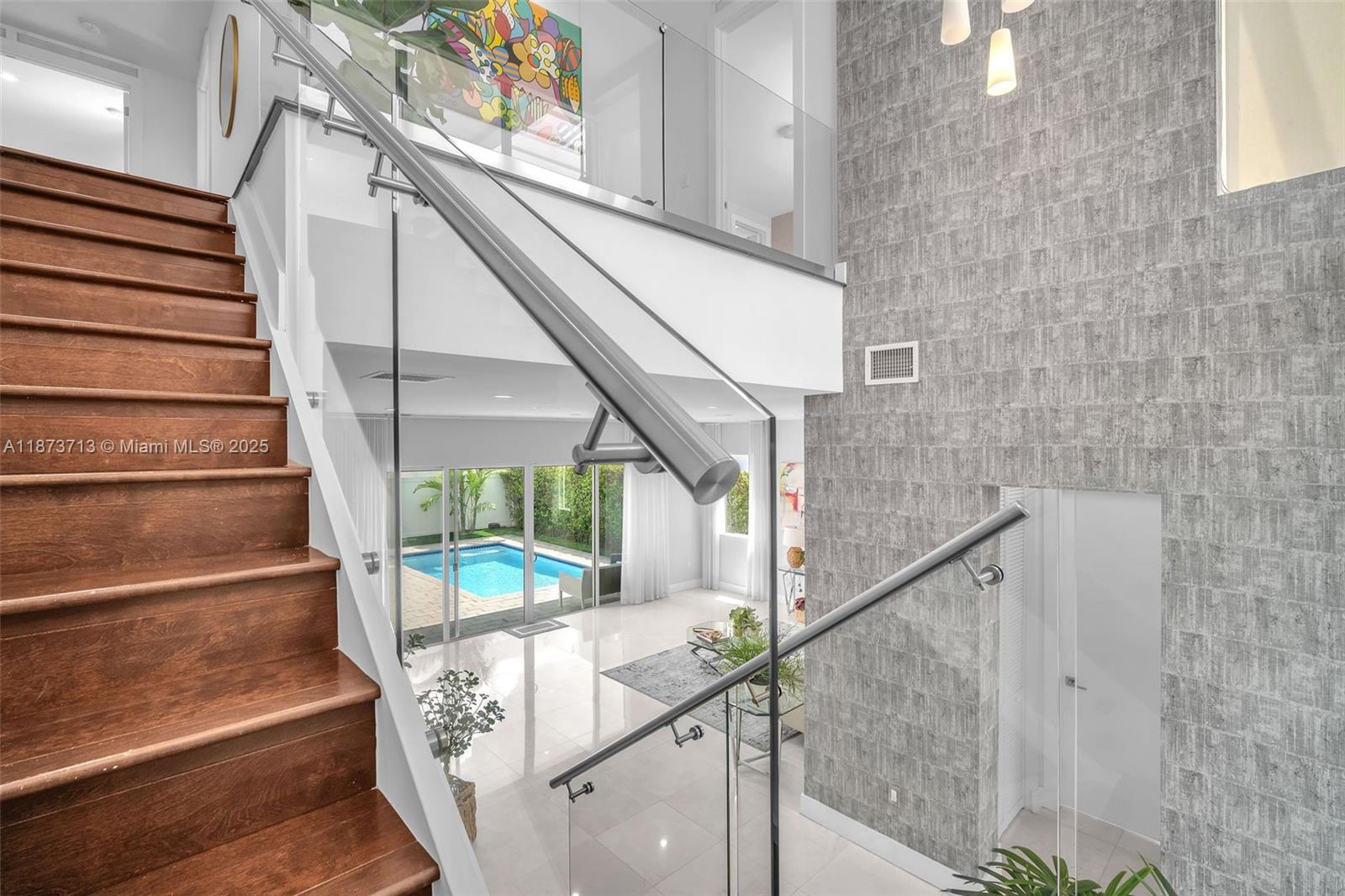 7457 NW 101st Ave Doral, FL 33178