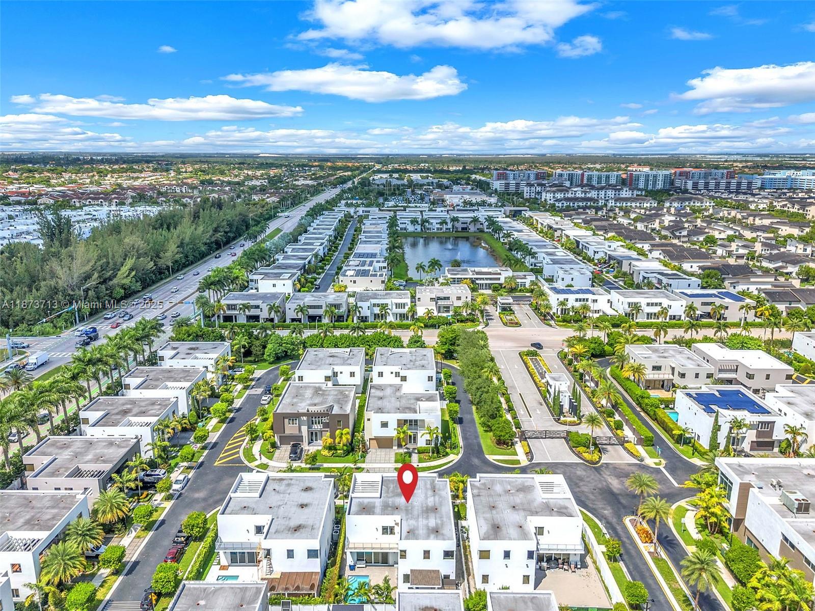 7457 NW 101st Ave Doral, FL 33178