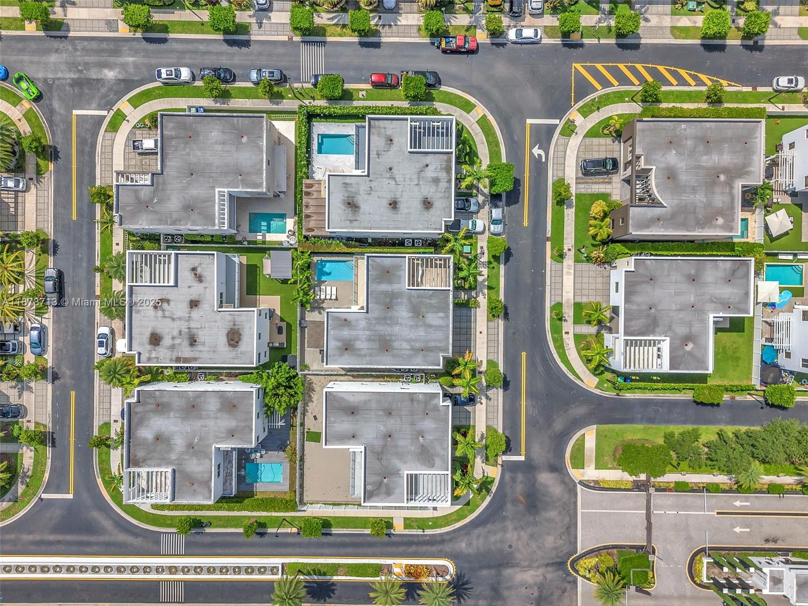 7457 NW 101st Ave Doral, FL 33178