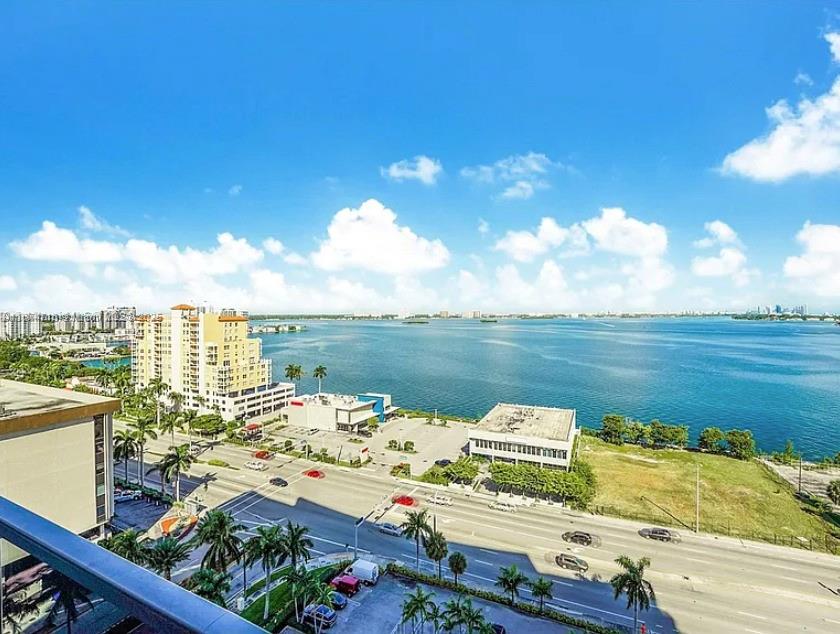 7901 Hispanola Ave #1203 North Bay Village, FL 33141