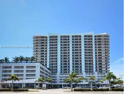 7901 Hispanola Ave #1203 North Bay Village, FL 33141