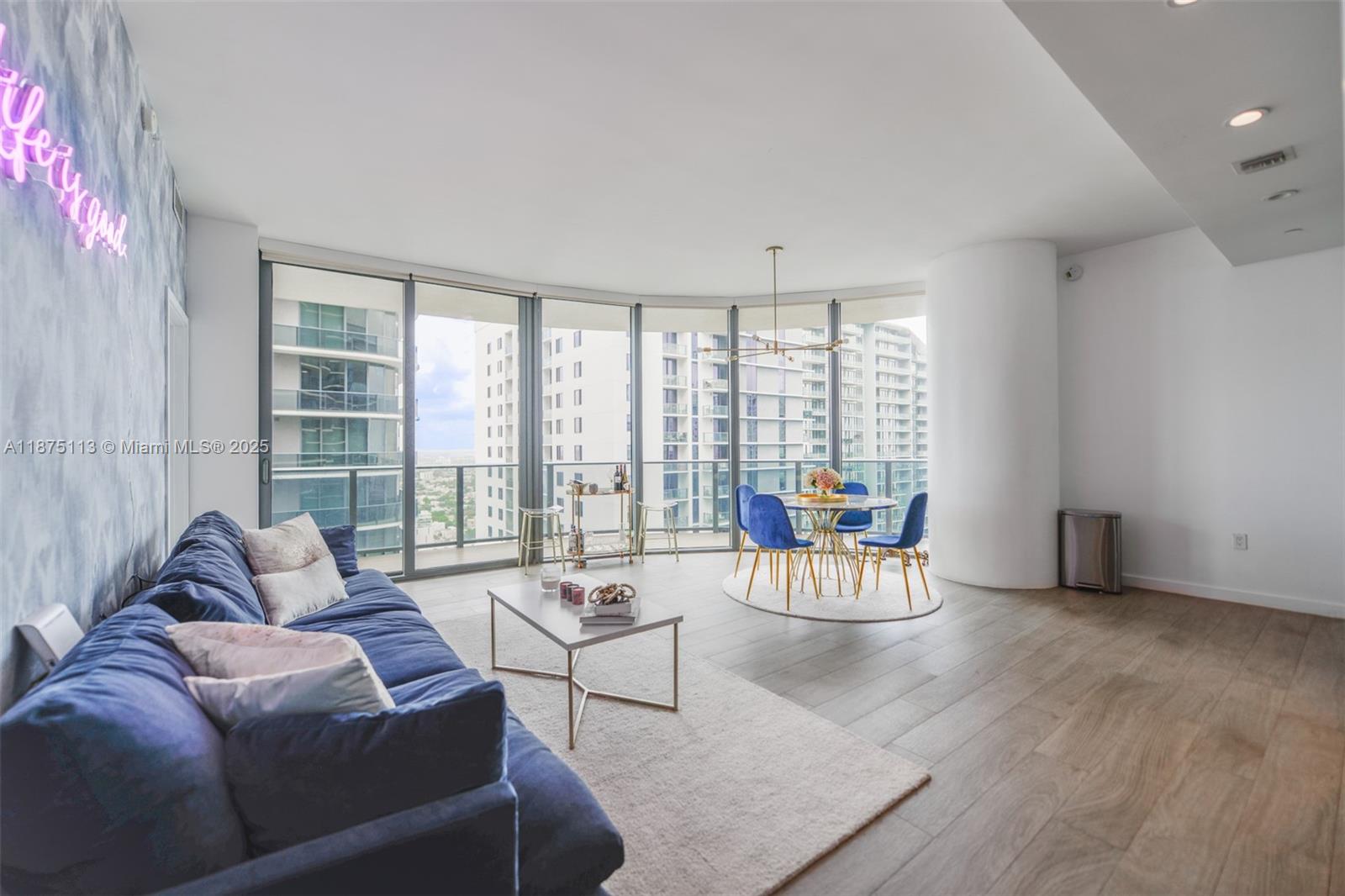 45 SW 9th St #4108