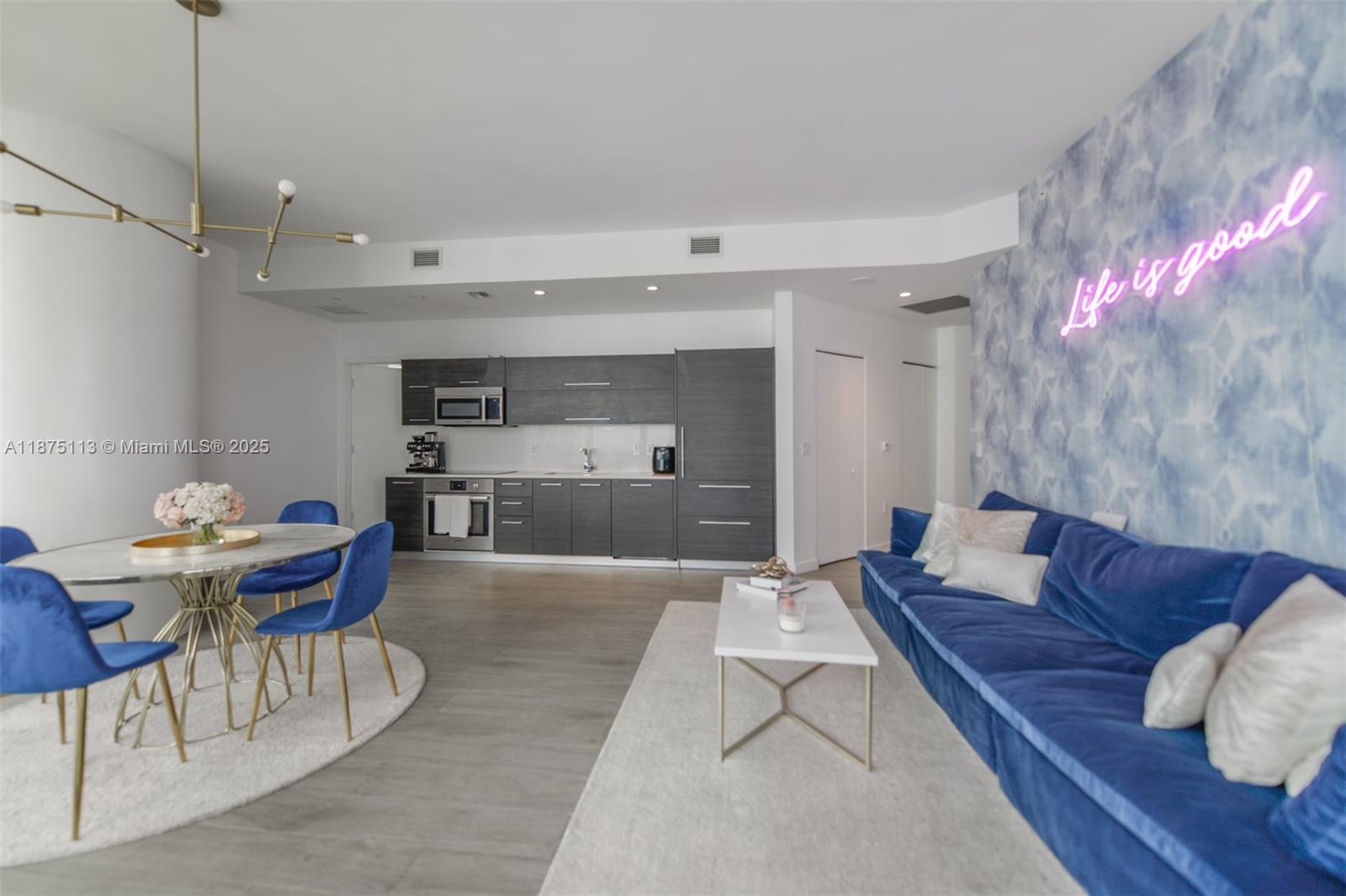 image Brickell Heights4