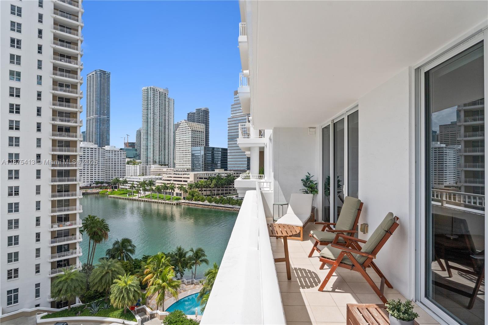 801 Brickell Key Blvd #1009