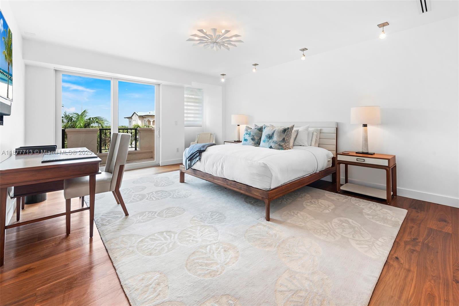 7966 Fisher Is Dr #7966 Miami Beach, FL 33109