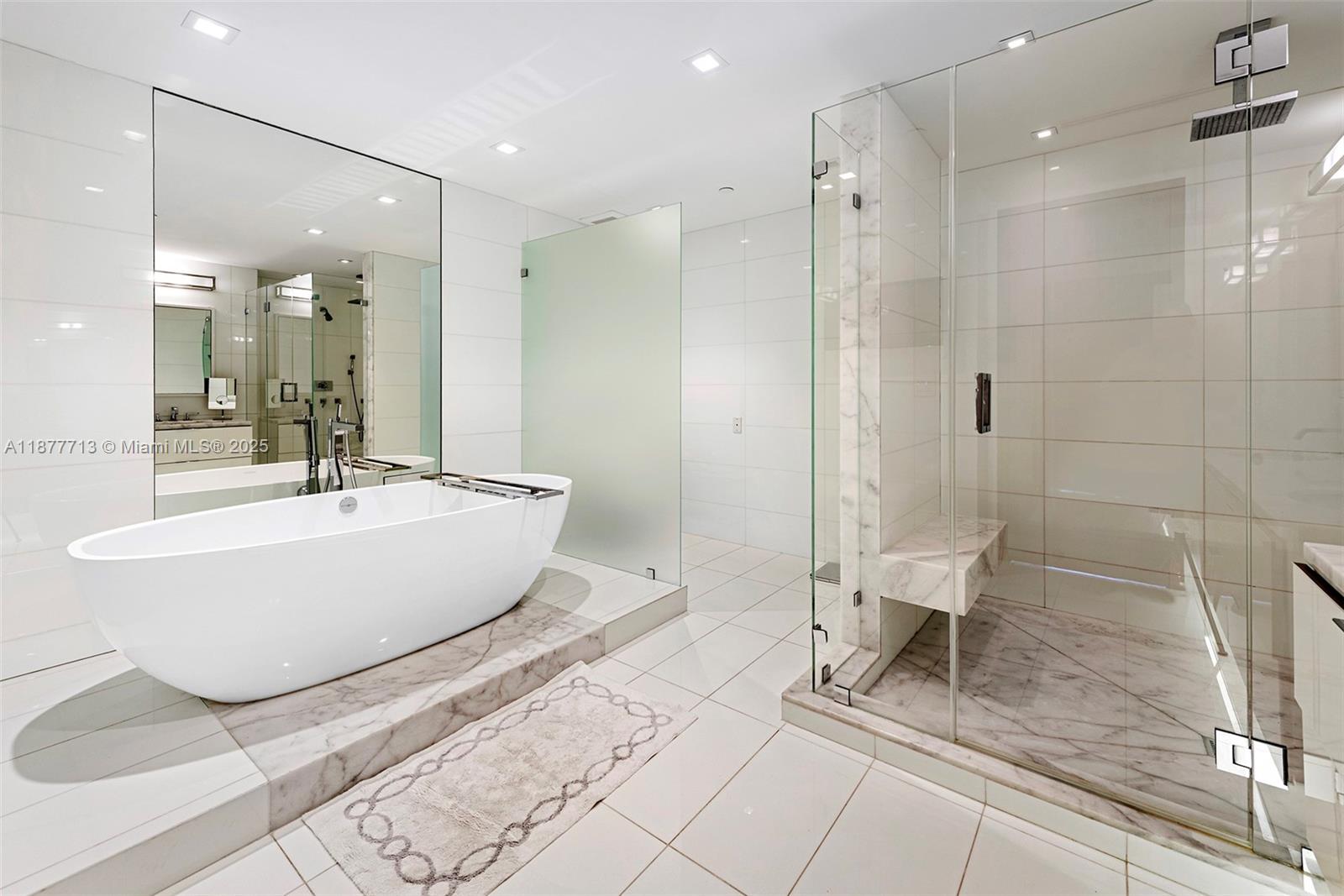 7966 Fisher Is Dr #7966 Miami Beach, FL 33109