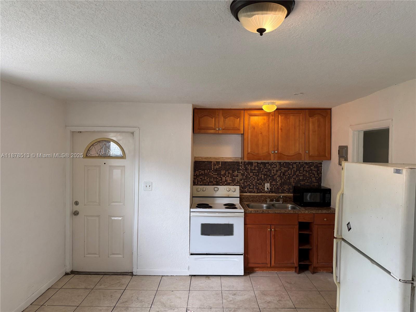 720 NW 20th Ave #2