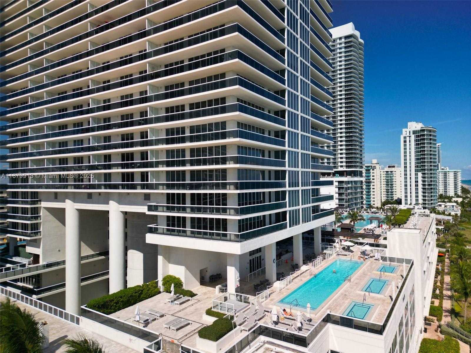 1830 S Ocean Dr #1002 Hallandale Beach, FL 33009