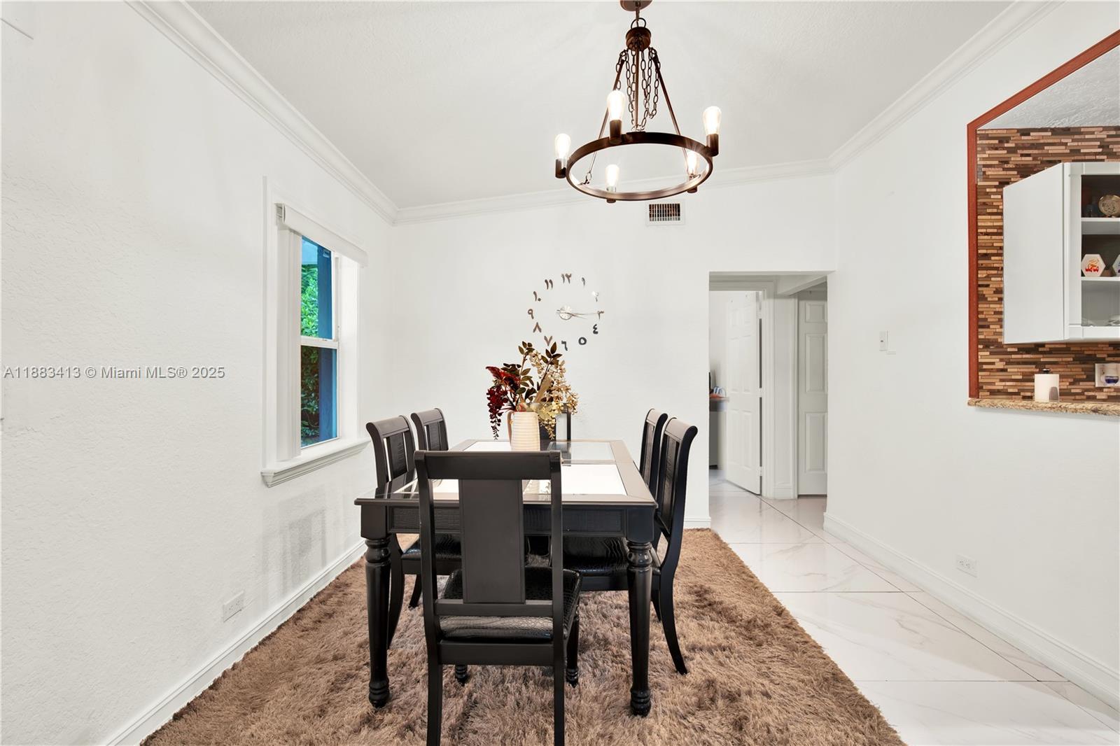 6400 SW 62nd Ct South Miami, FL 33143