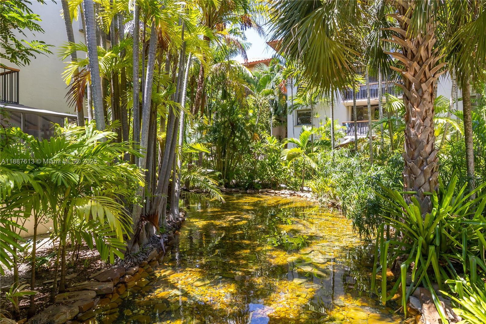 image Ocean Village Condo24