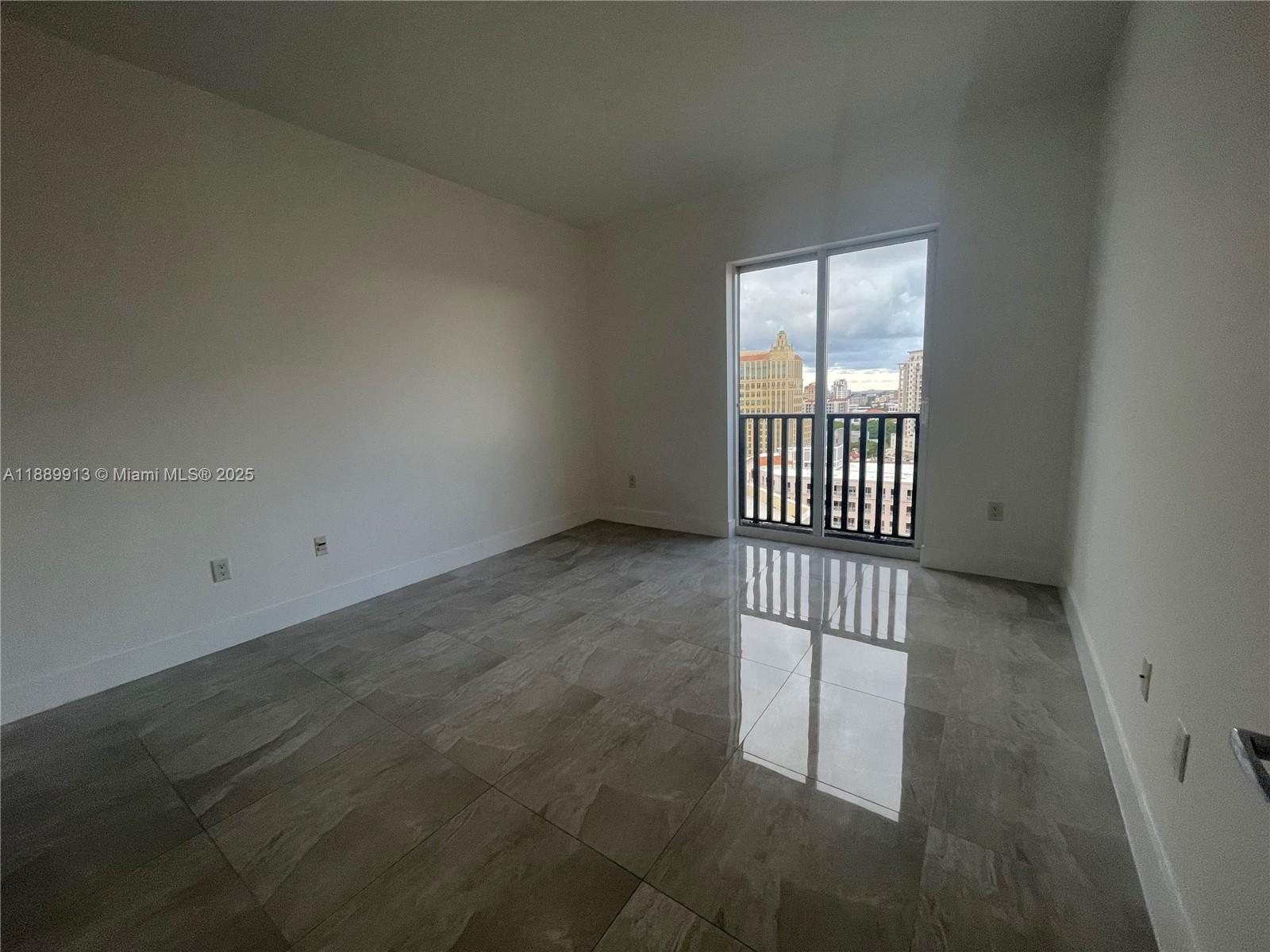 10 Aragon Ave #1412 Coral Gables, FL 33134 10 Aragon Ave #1412 Coral Gables, FL 33134