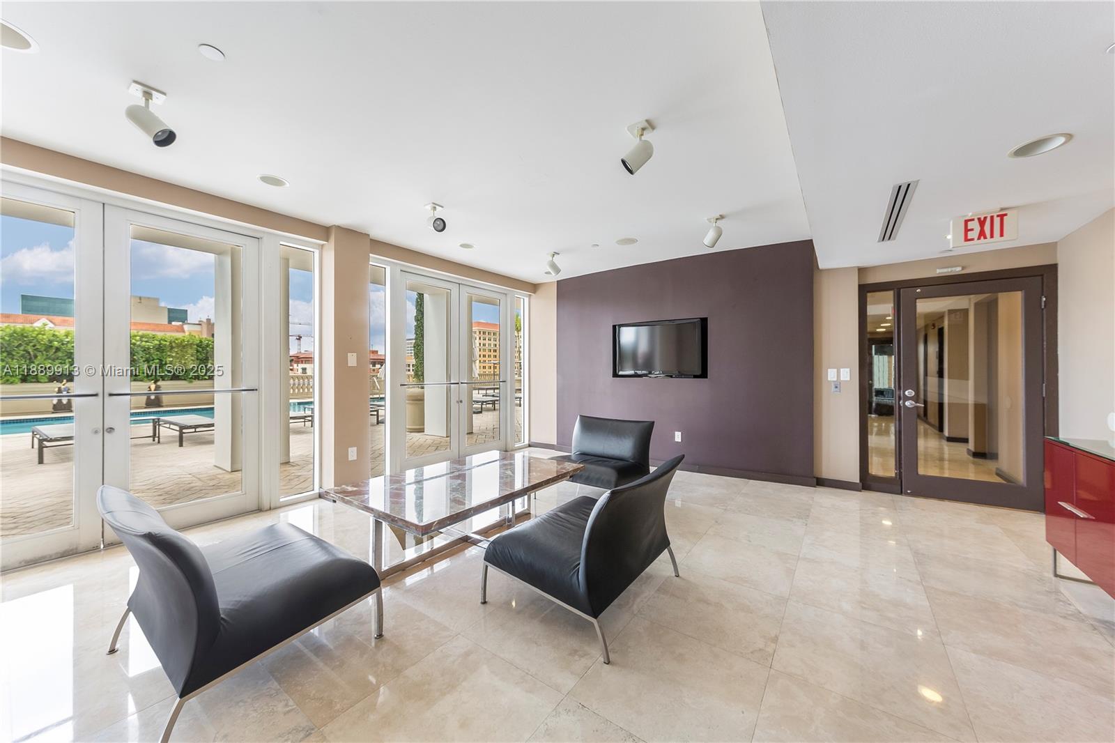 10 Aragon Ave #1412 Coral Gables, FL 33134 10 Aragon Ave #1412 Coral Gables, FL 33134