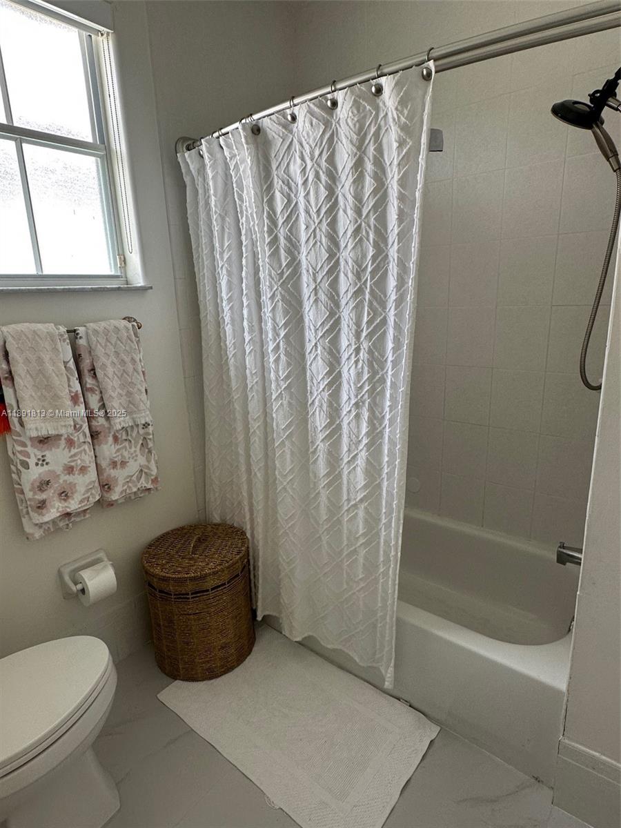 3744 SW 156th Ct Miami, FL 33185