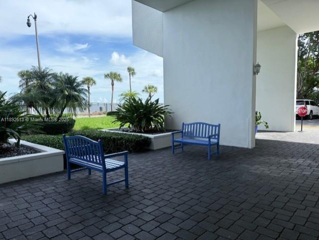 1440 Brickell Bay Dr #307 Miami, FL 33131