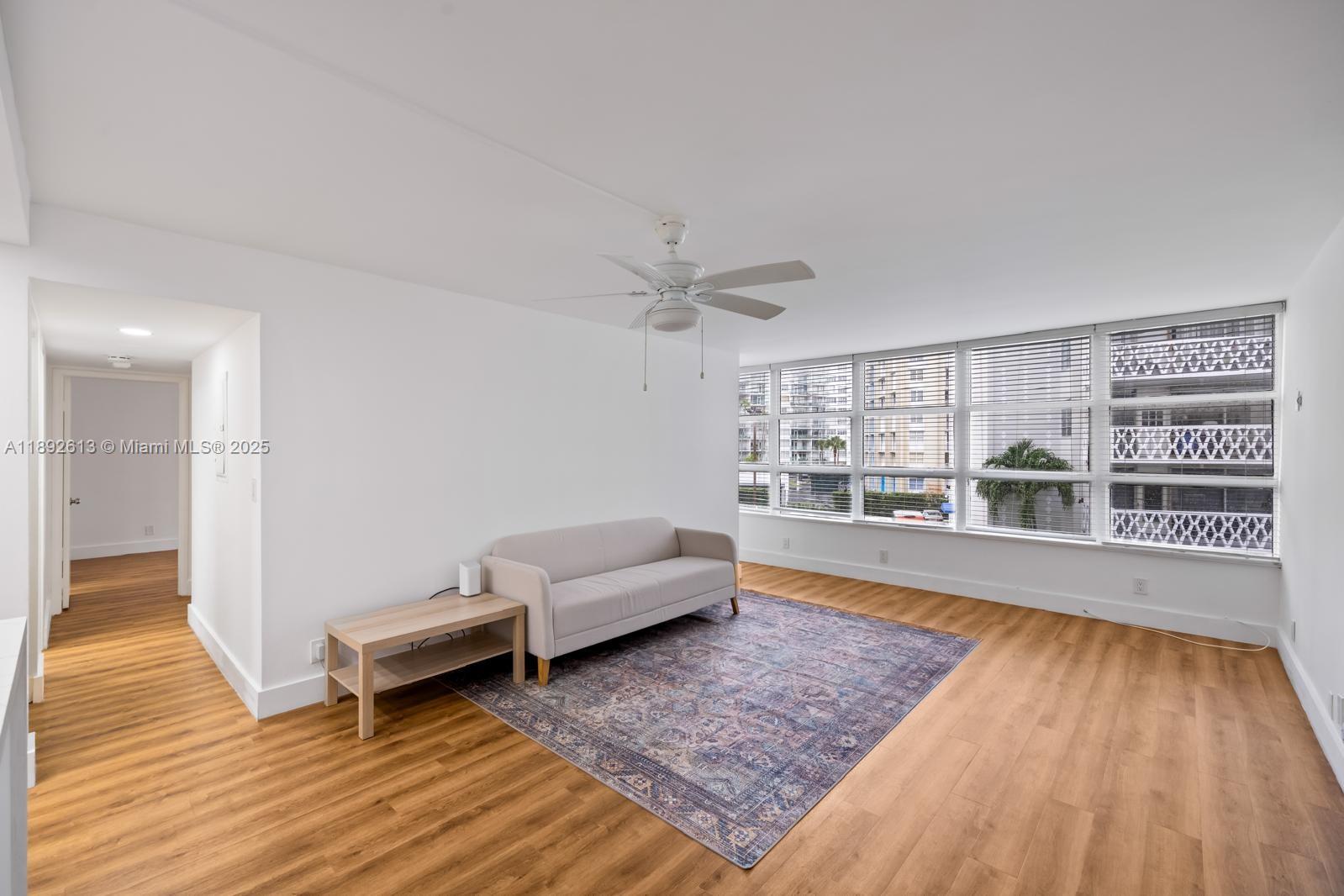 1440 Brickell Bay Dr #307 Miami, FL 33131