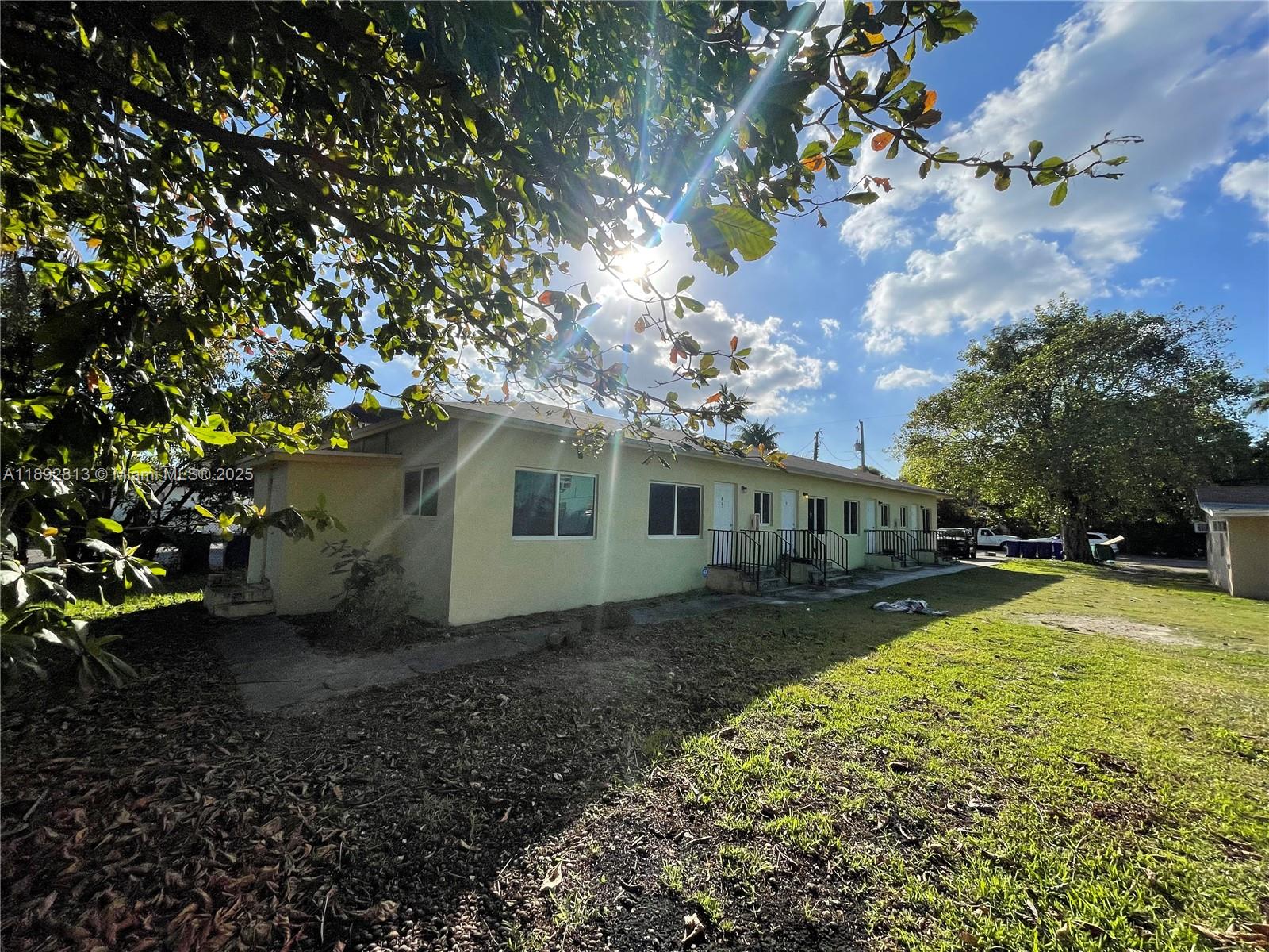 8321 NE Miami Ct