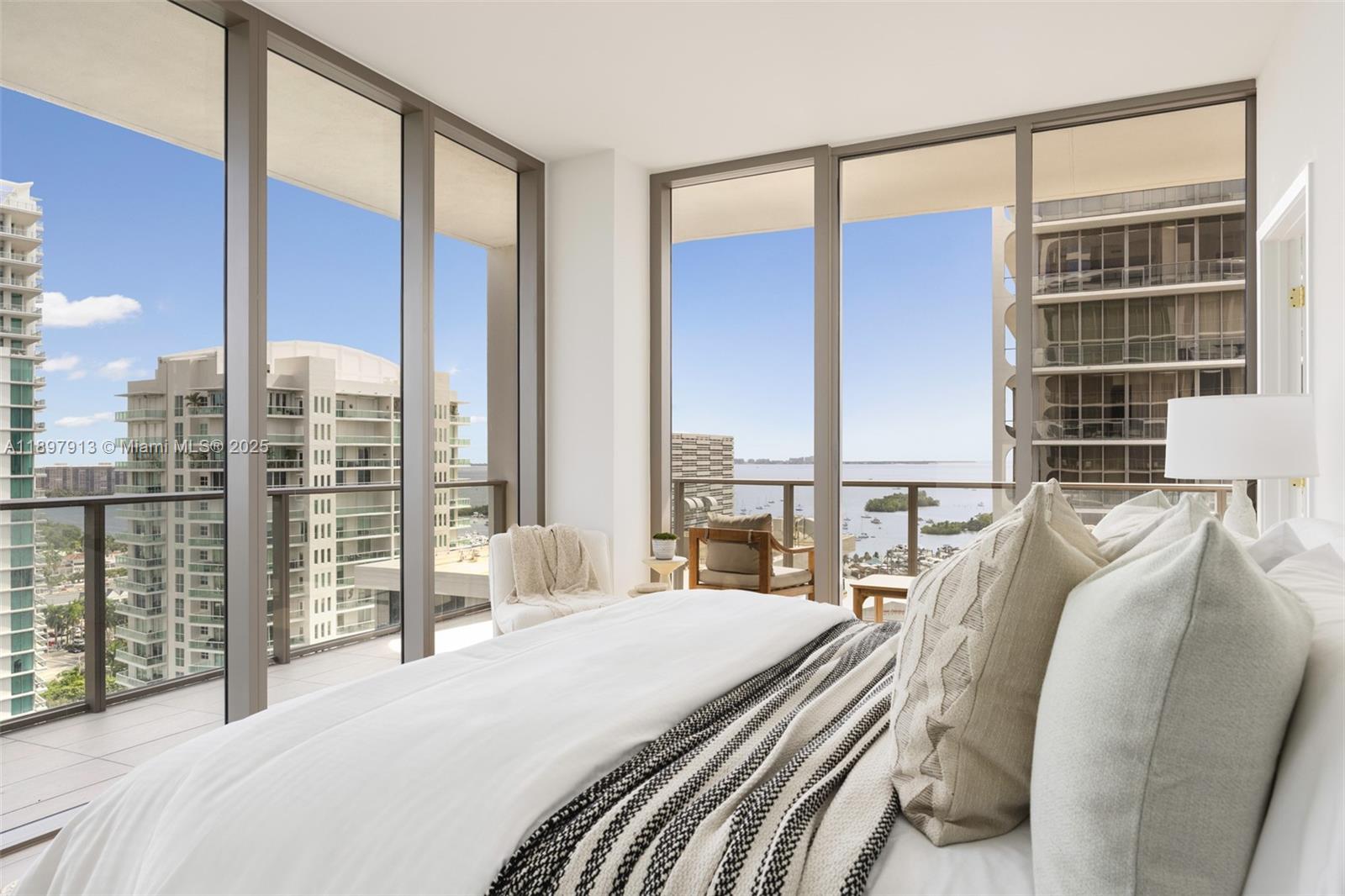 2678 Tigertail Ave #1706 Coconut Grove, FL 33133