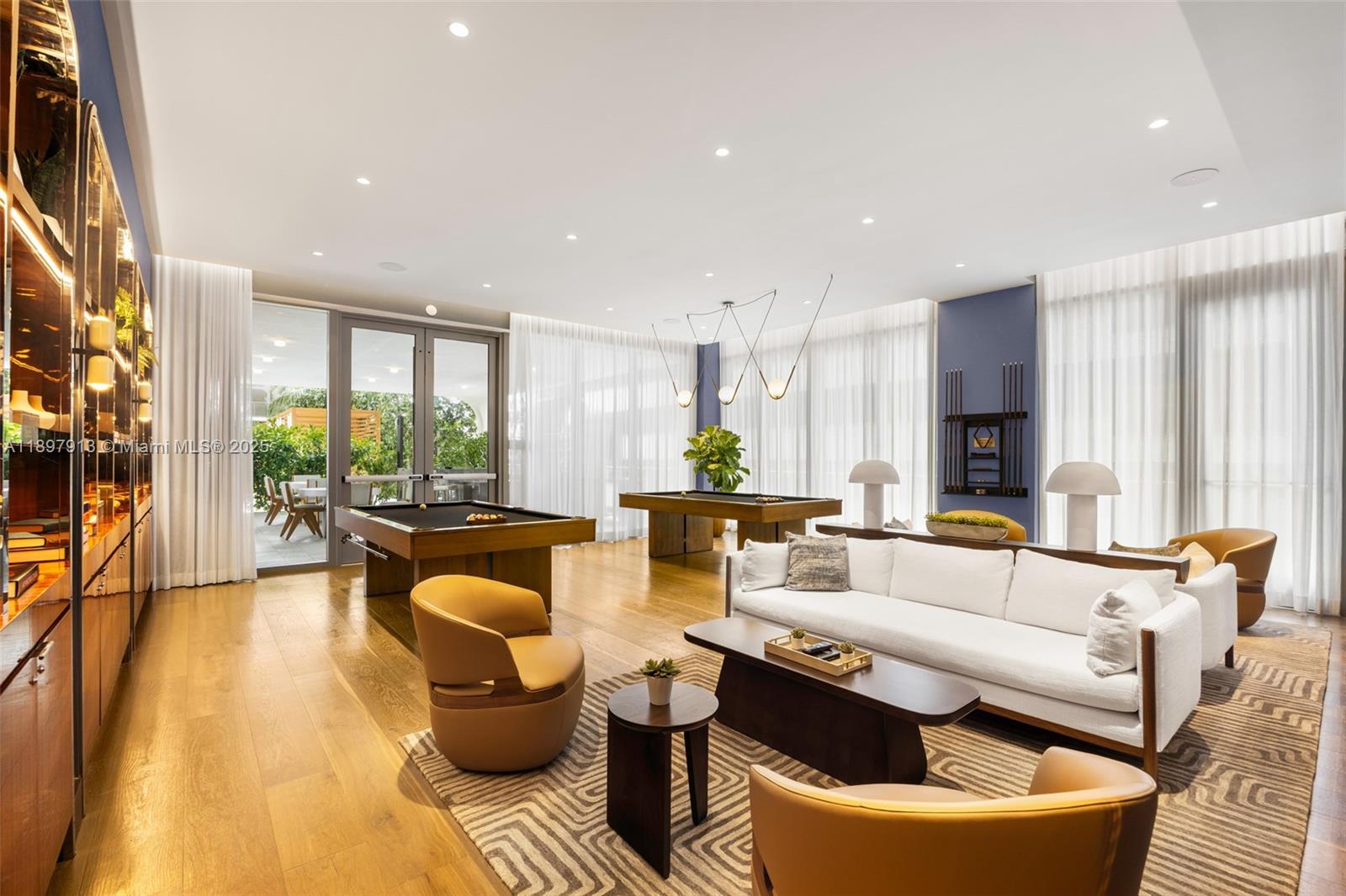 2678 Tigertail Ave #1706 Coconut Grove, FL 33133