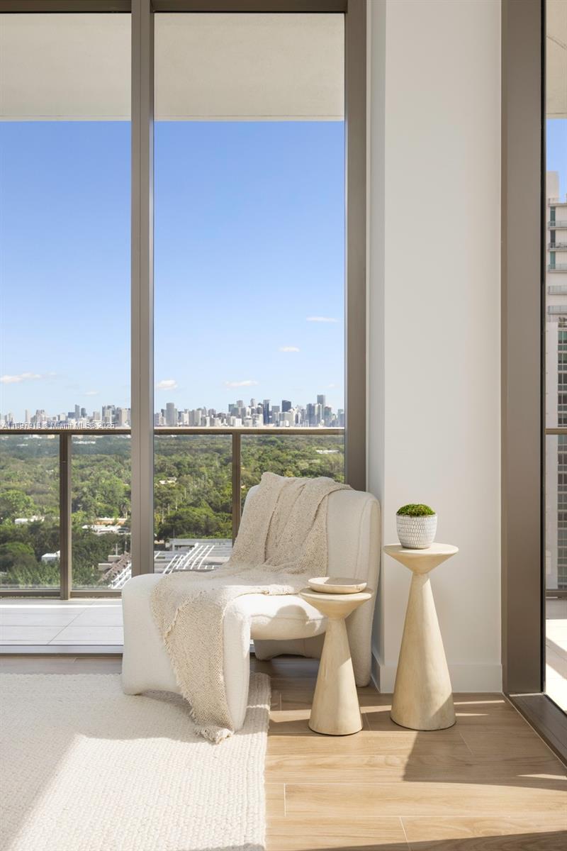 2678 Tigertail Ave #1706 Coconut Grove, FL 33133