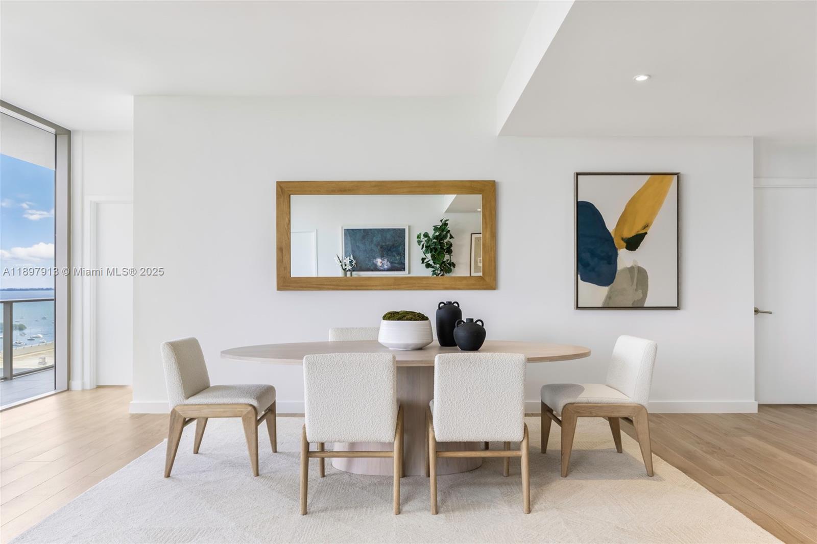 2678 Tigertail Ave #1706 Coconut Grove, FL 33133