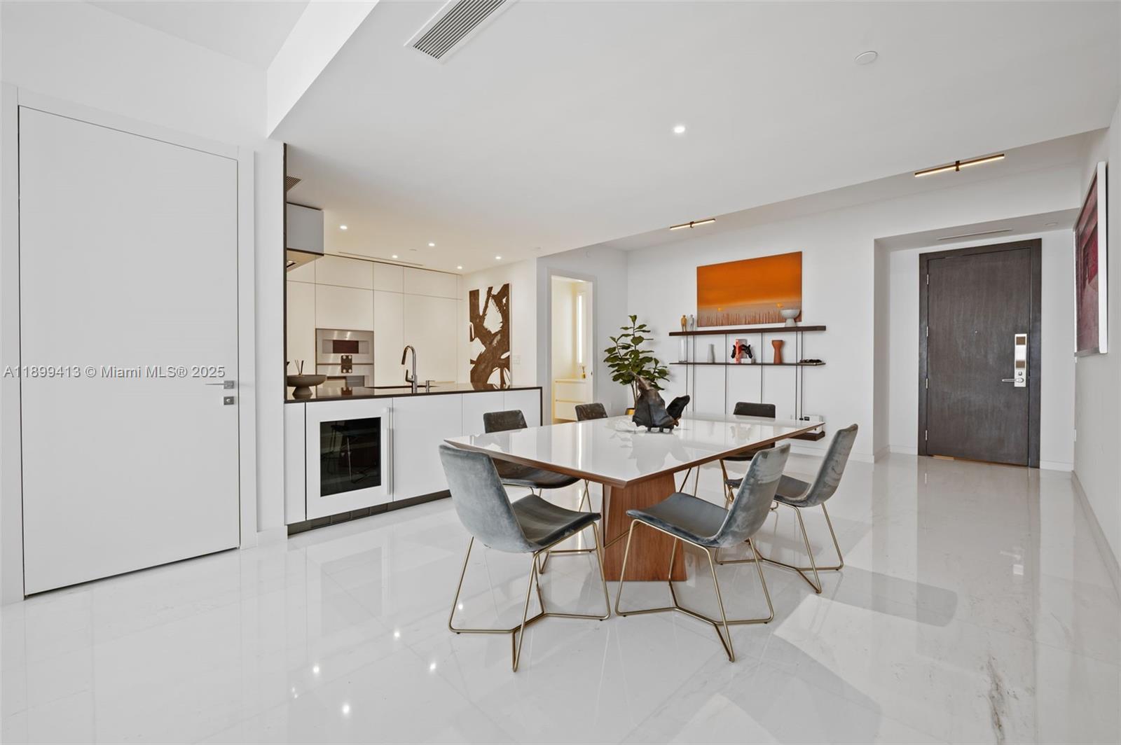 image Aston Martin Residences3