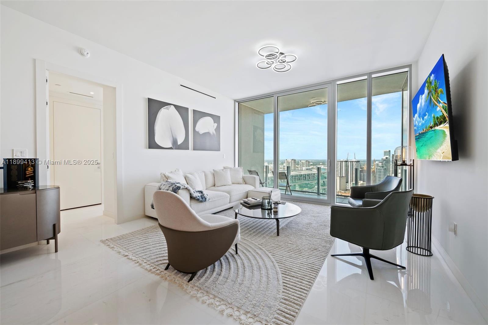 image Aston Martin Residences8