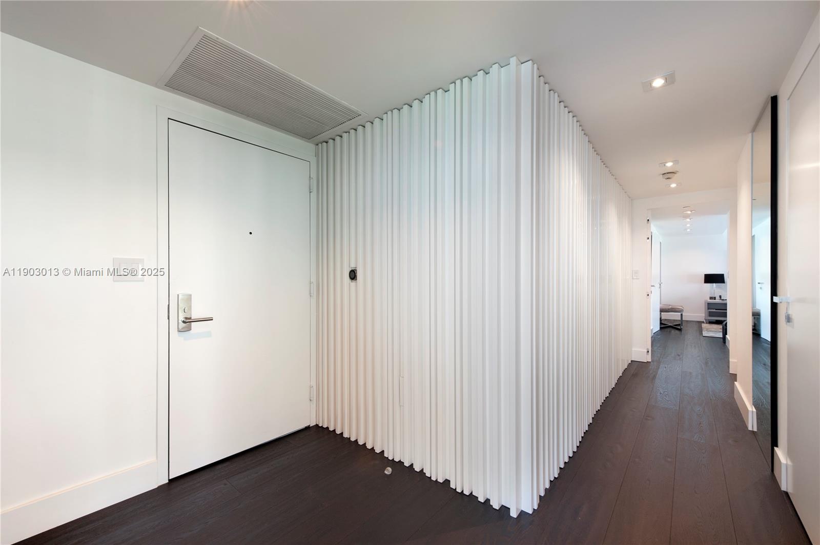 image Setai Resort Residences10