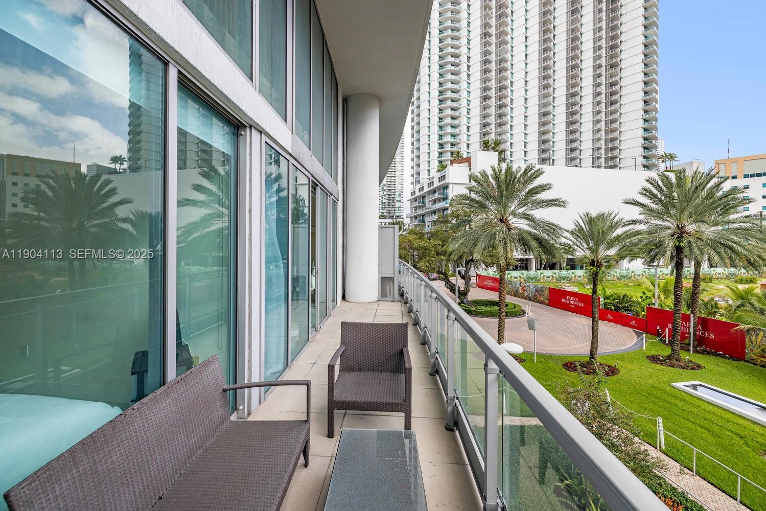 image Mint Condominium11